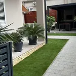 With Parking Space Baska Voda, Makarska - 23599 *