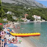 Lejlighed With Parking Space Baska Voda, Makarska - 23599 *